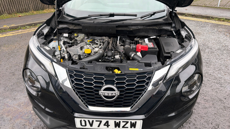 Nissan Juke 1.0 DiG-T N-Connecta 5dr Petrol Hatchback